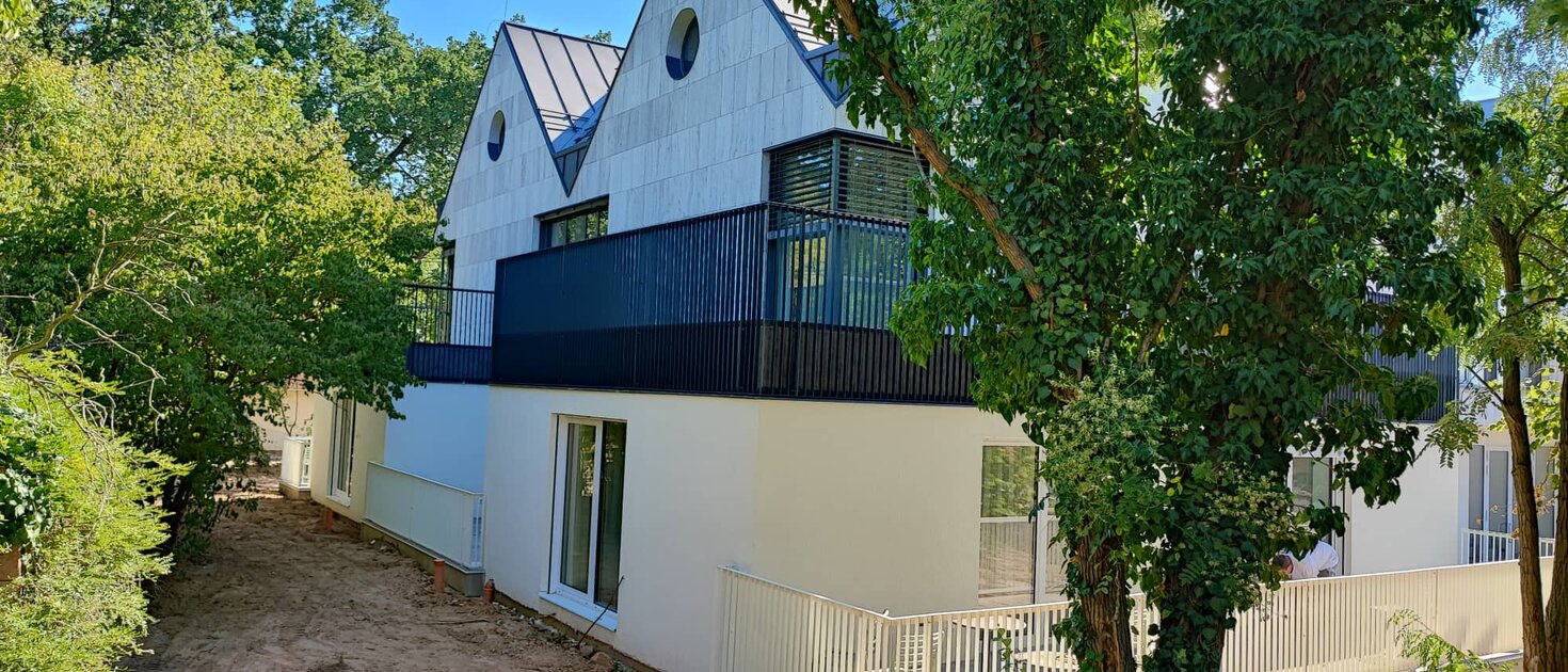 Teljes körű generálkivitelezés – elkészült épület a Hana Bau kivitelezésében